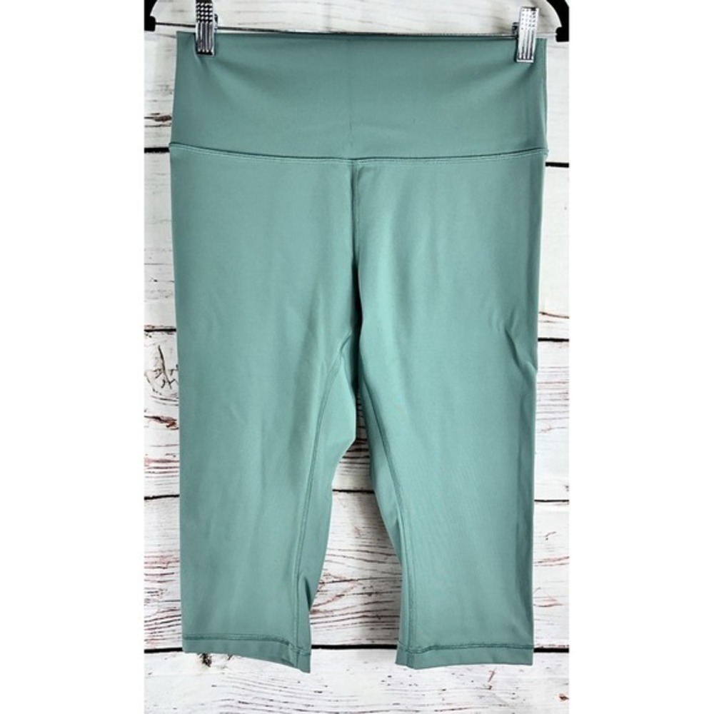 Lululemon Leggings 10 Womens Wunder Under Crop High Rise Full On Luxtreme